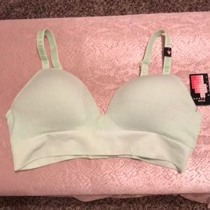 Victoria’s Secret perfect comfort bra size L